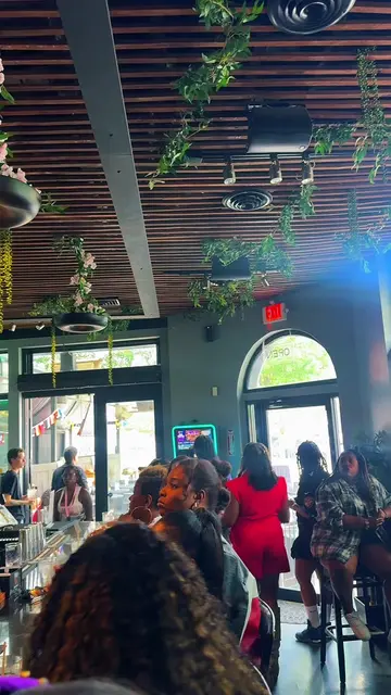 @Adrianna, Founder & Creator put on the cutest event for black women who love fo