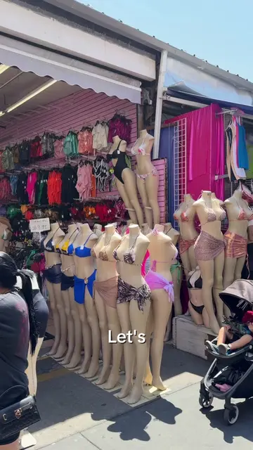 Another pro tip if you go to Santee Alley defff go early in the morning bc it ge