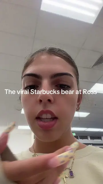 Is this not it ?? #starbucks #viralbearcup