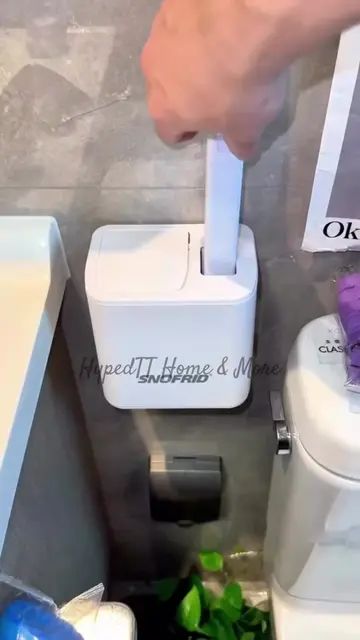Disposable Toilet Brush 🔥   ITS FINALLY BACK!   ONLY $85 TTD 🇹🇹  Grab this am