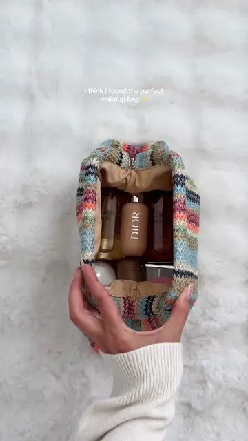 I'm obsessed 🤩  #makeupbag #forthegirls #justgirlythings #tiktokmademebuyit