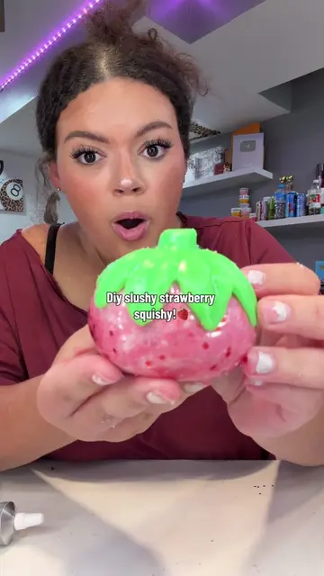 diy slushy strawberry squishy!🍓 it looks like a tomato oh well. #diysquishy #sl