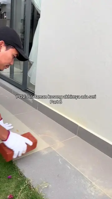 Sambil tanam pokok ni sambil dengar lagu Bougainvillea. Agak2nya sebab apa lagu 
