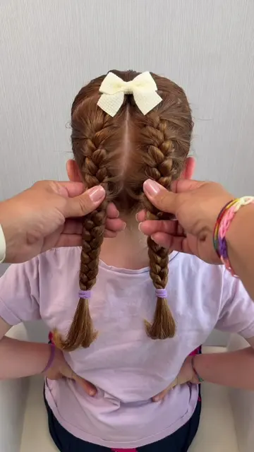 🎀 Not complicated. Just simple, beautiful & perfect for school! An easy hairsty