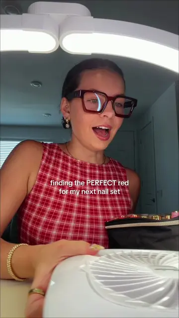 The amount of times I said “red” in this video is actually impressive #nailsatho