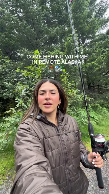 our dates lately have been fishing dates 😅 #alaska #alaskalife #salmon #fishing