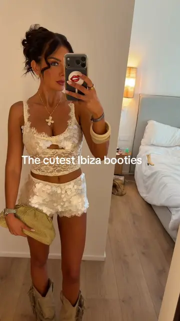 Boots linked 👢 #ibizaoutfit #ibizaoutfitinspo 