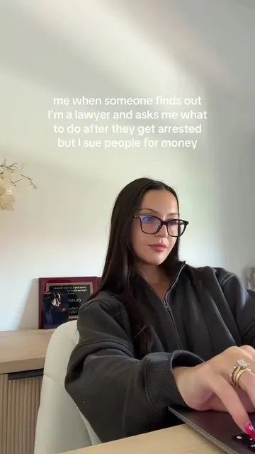 remain silent that’s all i got 😭                      #lawyer #fyp 