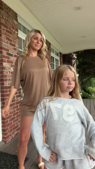 GET YOUR FINGER OUT OF MY FACE! 😂😂 #dancemoms #remix #trending #momanddaughter