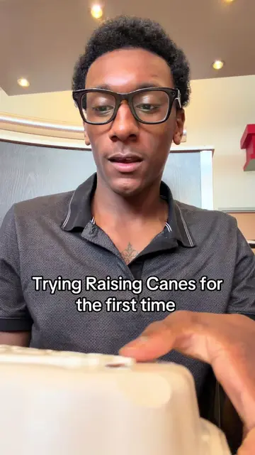 Not with the hype at all #thelotionguy #tourist #raisingcanes #fastfood #foodrev