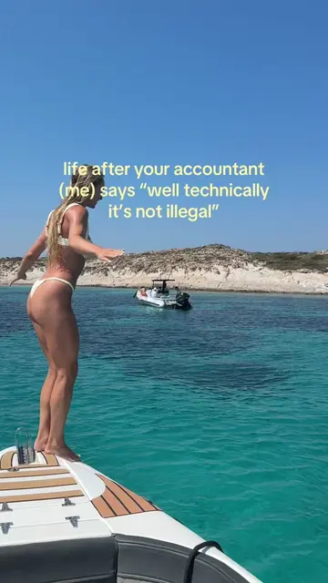 spend 2 weeks in Greece or give the irs $15k 🤨😝 #accounting #taxes 