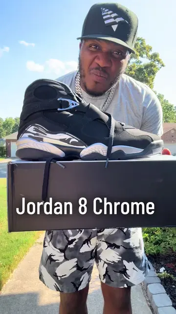 👟 Jordan 8 Chrome (Unboxing) Special Guest Appearance: Jordan 4 Black Cat 🐈‍⬛ 