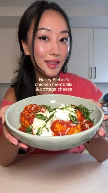The cottage cheese is good but i prefer beef/pork instead of the chicken! 🙂‍↕️ 