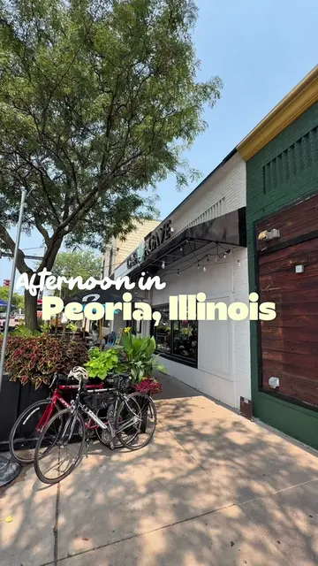 There is SO much to do in the Peoria Area🤩 @Generations Candle Co. #peoriaillin