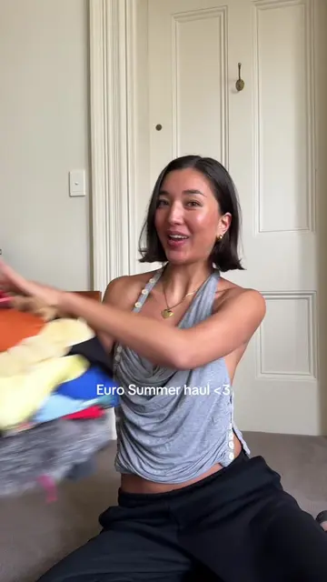 yes a new suitcase was necessary and yes it was worth it 😭🍒⭐️🍊💅🏼 #haul #eur