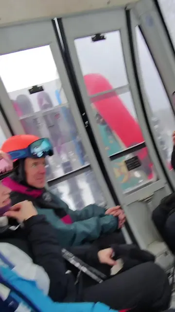 I made coffee for everyone in the gondola :) 