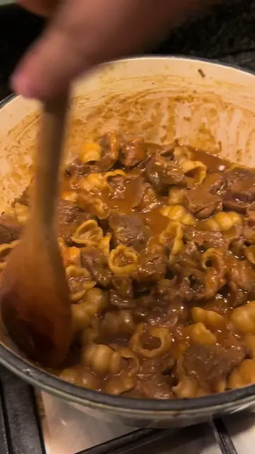 One pot Pasta 🍝. Low effort aand ete. Comment wat julle volgende wil sien 😊. #