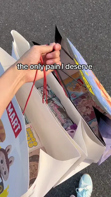 the only pain I’ll ever allow🛍️#popmart #blindbox #shopping #fyp #plush 