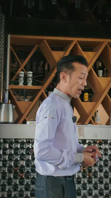Service Mindset မှသည် Loyalty သို့  လုပ်ငန်းတစ်ခု (အထူးသဖြင့် Restaurant နဲ့ Hos