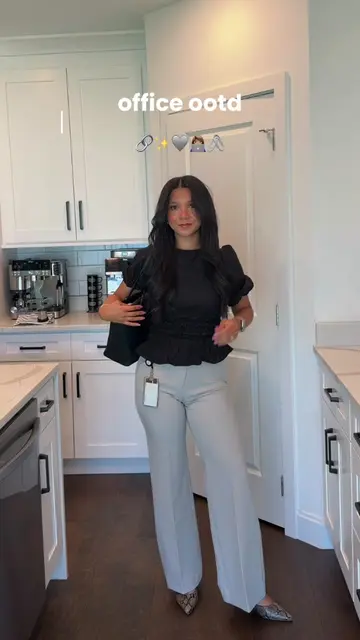 office ootd 🩶🖇️ business casual inspo for the 9 to 5! This gray trousers + bla
