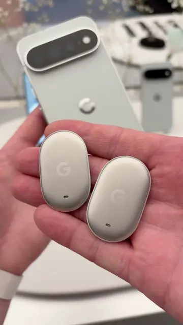 Pixel Tags are here! Will you use one to track your items? 🤔 #pixeltag #tracker