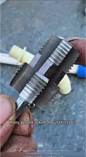 Turn your drill into a pipe threading tool. 🔧 Simple, fast, and practical.#tool