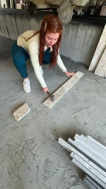 DIY de casamento que fez toda diferença na mesa 🤍 Fiz meus próprios marcadores 