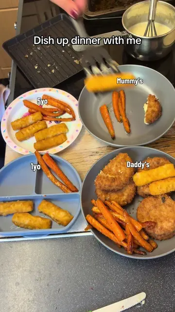 Fish cakes and honey roasted carrots and cheese sauce 🥕🍽️🫶🏼 #dishup #dishupd