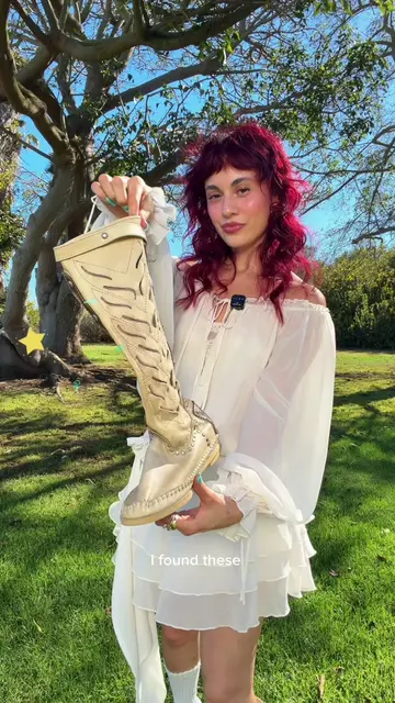 There’s something so timeless about a pair of handmade leather moccasin boots—I 