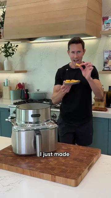 It's official, our Iconic stainless steel air fryer is @bobbyparrish-approved 🎉