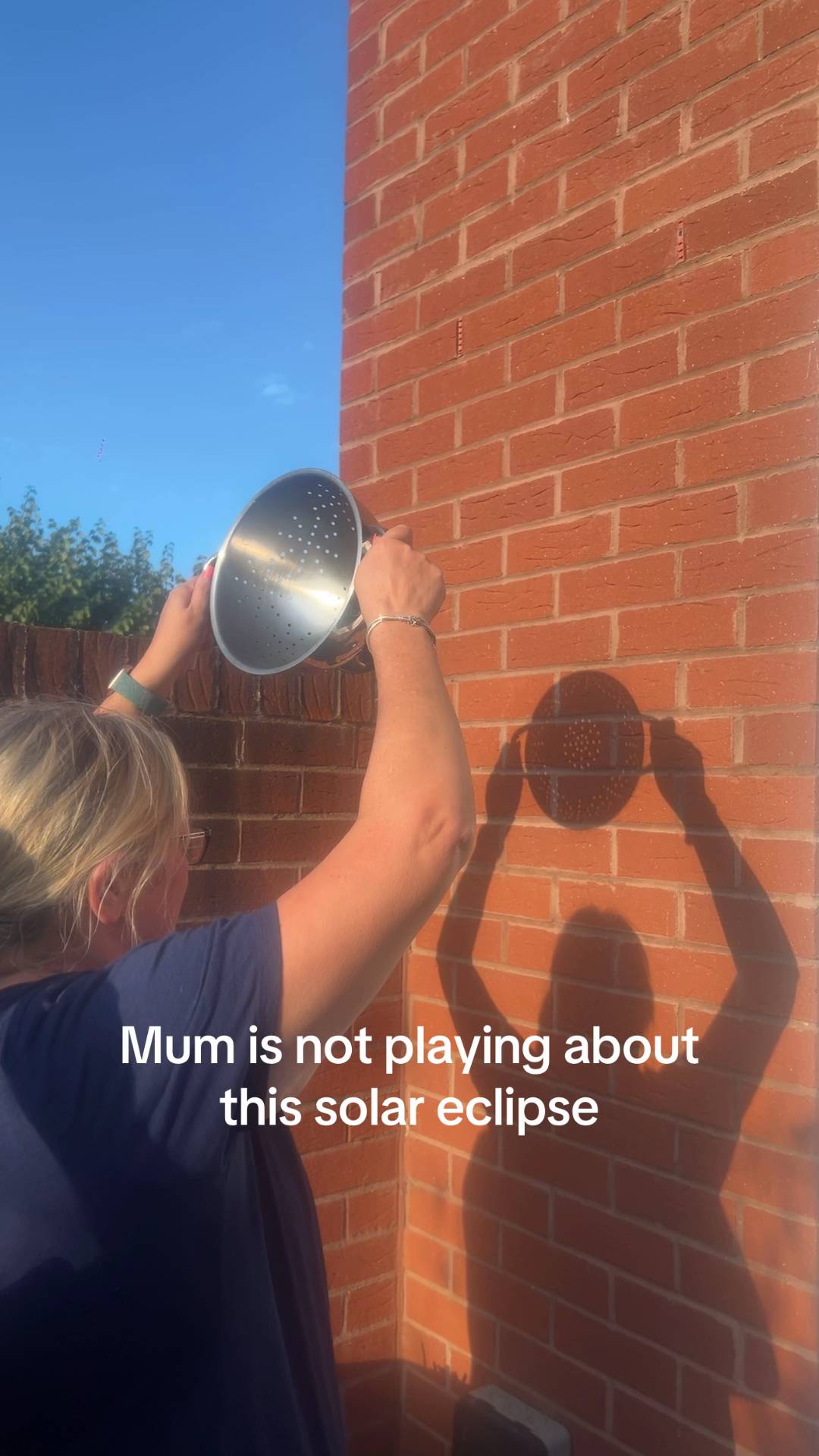 Solar eclipse time #solareclipse #solareclipseuk #lunareclipse #solareclipseglas
