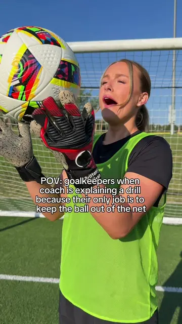 Passing pattern? You mean block ball? Got it. #goalkeeper #Soccer #soccerplayer 