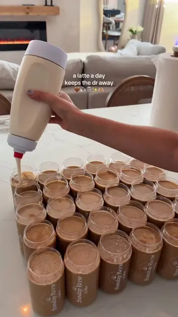 me and a canned latte go hand in hand ✨ #coffeerecipes #coffeebar #coffeecart #c