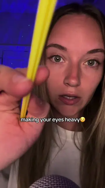 75 seconds to make your eyes suuuper heavy and sleepy🥱🥱😴 #asmr #fyp #asmrvide
