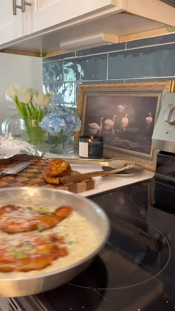 ✨Creamy Parmesan Orzo with Chicken Cutlets✨ Ingredients * 4 chicken cutlets * 1 