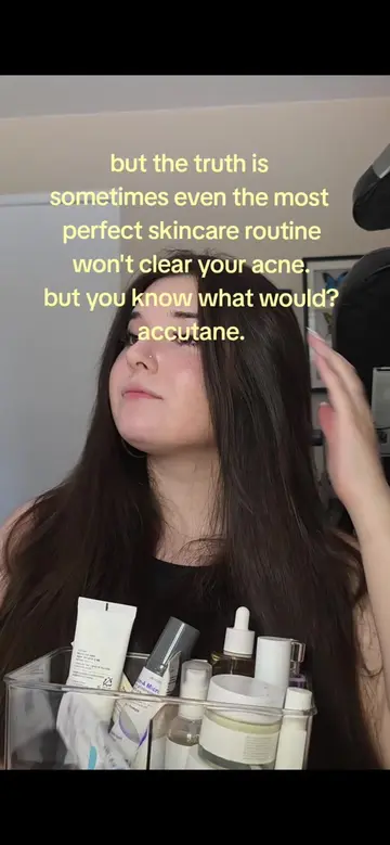 sometimes skincare isn't the problem 🫣 #acne #accutane #skincaretiktok #acnejou