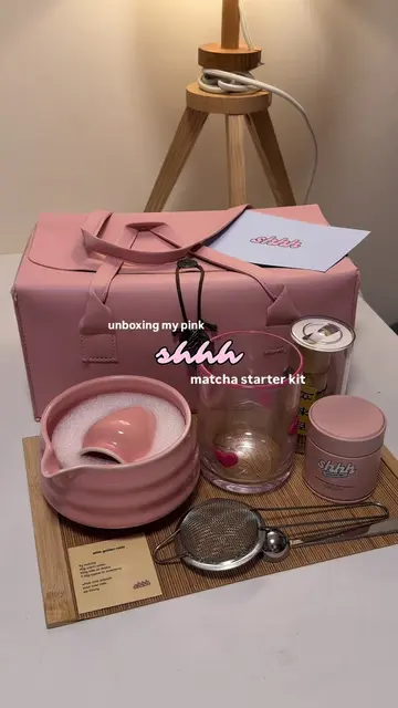 because everything is prettier in pink!!!! 💗 got my hands on the new matcha sta
