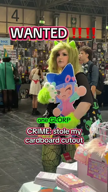 a GLORP stole my mascot at MCM Birmingham ‼️ 😤😤 if you see them, arrest them �