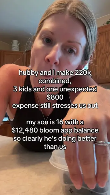 she will not be learning money at 30 like i did #moneytok #financialliteracy #bl