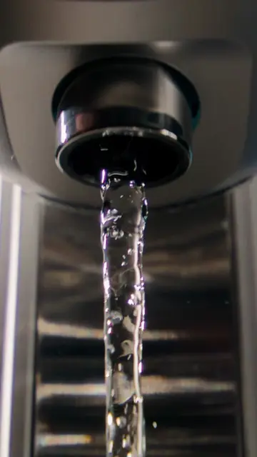 POV: Your water filter finally got an upgrade.🚰 The new Ninja HydraSense™ is de