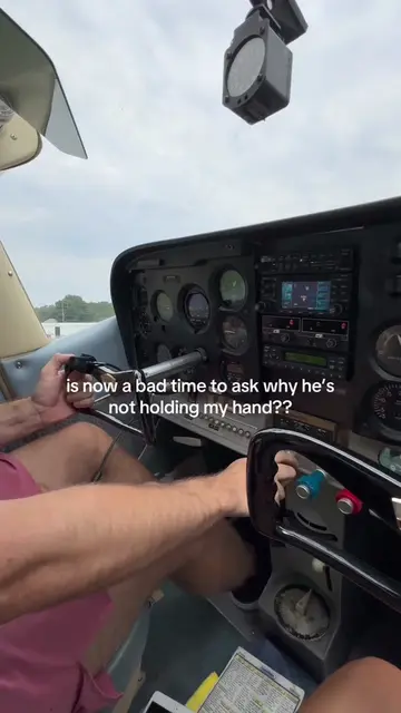 He’s a little busy but that’s no excuse #pilotwife #pilottiktok 