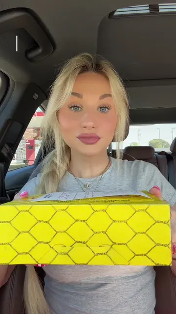 GUYS… I’M SORRY🫣🍗🐓✨ #chickenexpress #fastfood #FastFoodReview #eatwithme #foo