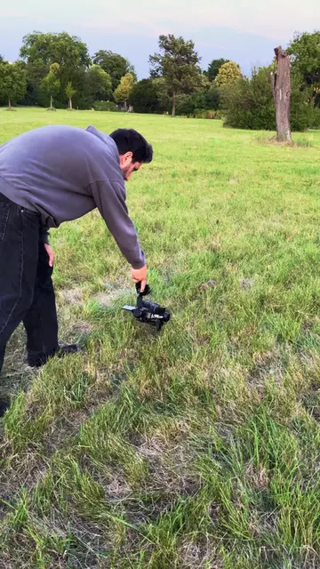 Get the camera down to their level and the animal becomes the star. DJI RS 5 hol