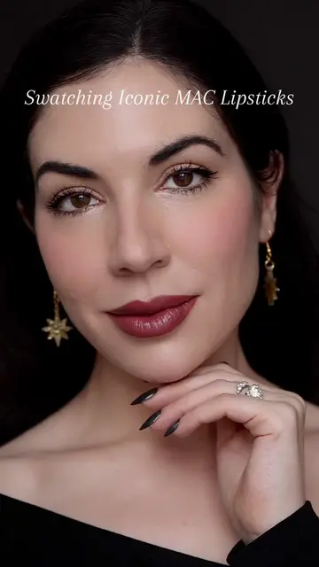 What’s your favorite MAC shade? #maccosmetics #cremeinyourcoffee #lipsticktutori