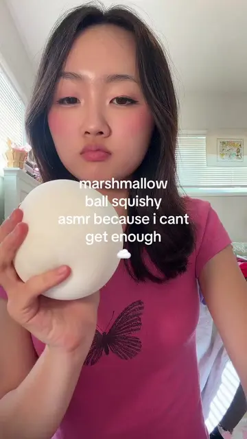 is this satisfying or whatttt #squishyasmr #squishyreview #marshmallowsquishy 