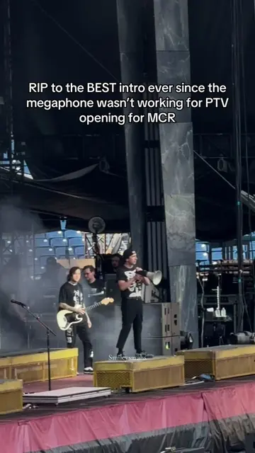 Could no one tell Vic #piercetheveil #ptv #mcr 