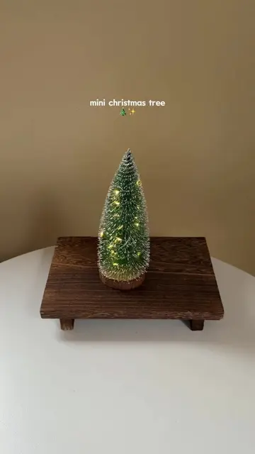 mini christmas tree cutieee! 🎄✨ #minichristmastree #christmastree #christmasdec