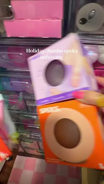@Speks are an elite squish, and their other fidgets are truly top tier as well #