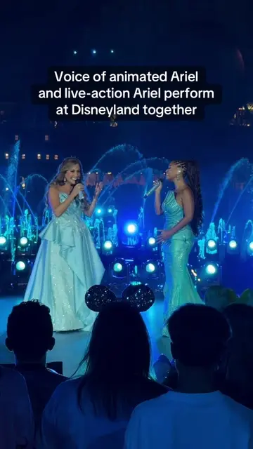 ❤️STUNNING!! 🚨Voice of animated Ariel and  live-action Ariel perform at Disneyl