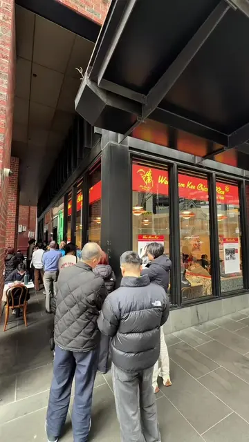 singapore's 100% HALAL famous chicken rice since 1989 is finally in melbourne an